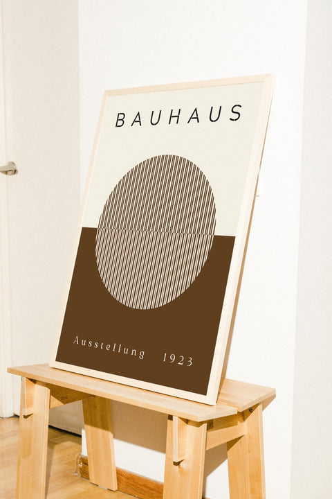 Bauhaus Eclipse poster visad med valfri ram – FrenzyFrame