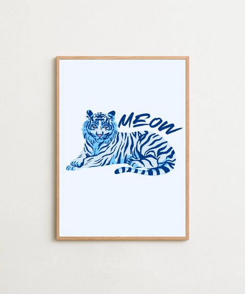 Blue Meow poster med ram som tillval, visad i miljö – FrenzyFrame
