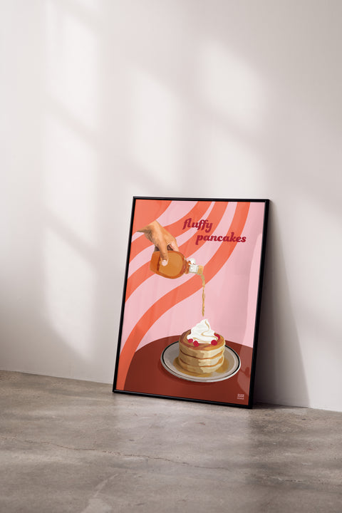 Fluffy Pancakes poster i miljö, visad med ram som tillval – FrenzyFrame
