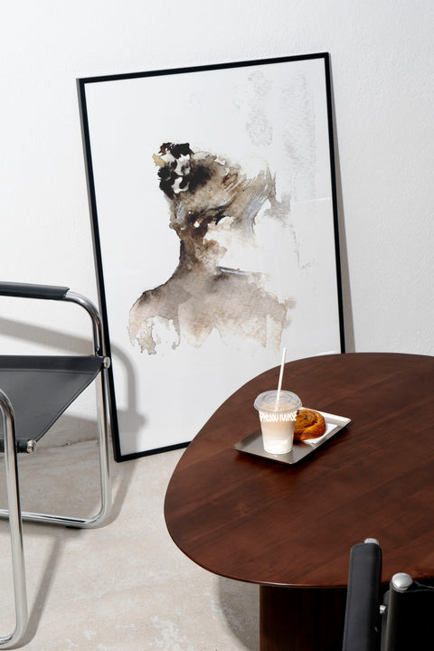 French Twist poster visad med ram som tillval – FrenzyFrame