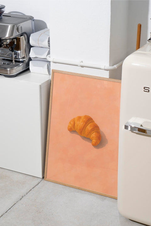 Le Croissant poster visad med ram som tillval i miljö – FrenzyFrame