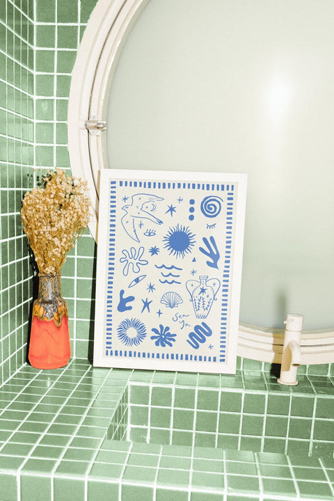 Maré Maré poster i miljö med valfri ram – FrenzyFrame