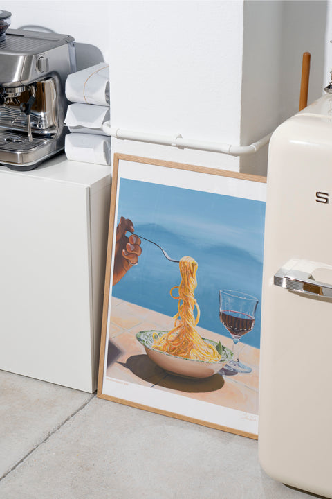 Mediterranean Bite poster visad med ram som tillval – FrenzyFrame