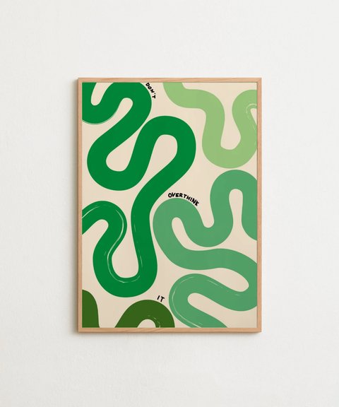 Overthinkin' in Green poster visad med valfri ram – FrenzyFrame
