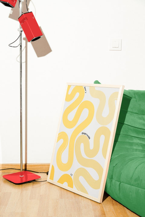 Overthinkin' in Yellow poster visad med ram som tillval – FrenzyFrame