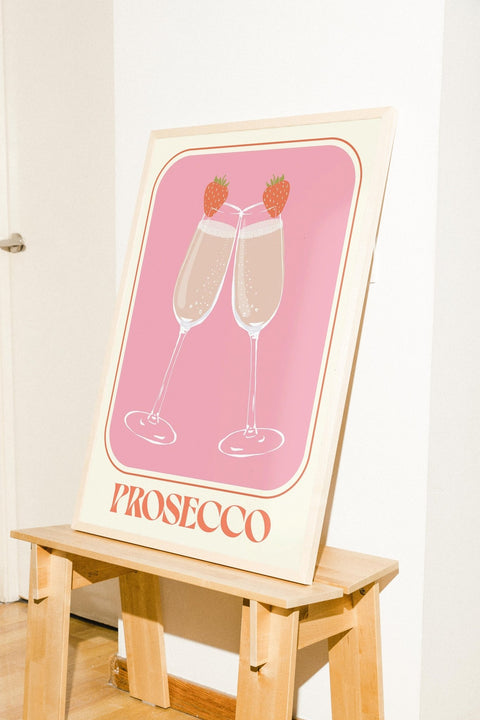 Pink Prosecco poster visad med valmöjlighet till ram – FrenzyFrame