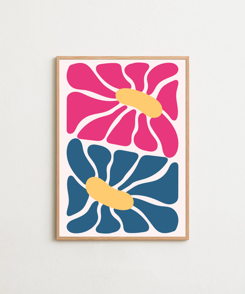 Split in Bloom poster visad med ram som tillval – FrenzyFrame