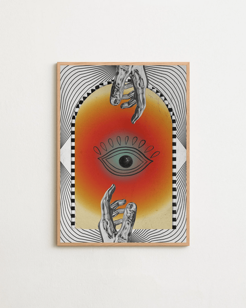 The Eye Between poster visad med ram som tillval - FrenzyFrame