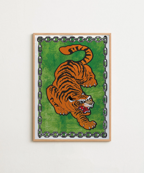 Tiger Fury poster visad med valfri ram – FrenzyFrame