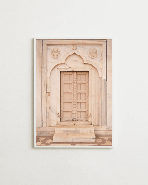 The Quiet Door - FrenzyFrame
